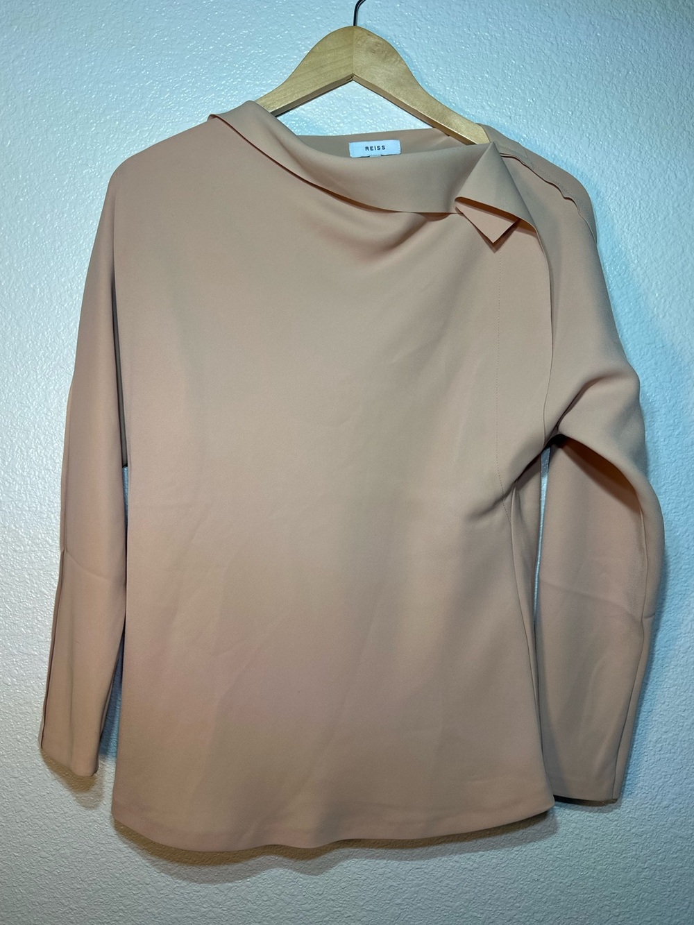 Reiss Soft beige Draped-Neck Blouse Women’s Size 4 - Picture 4 of 10